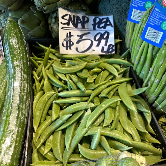 Stringless Sugar Snap Peas Information, Recipes and Facts