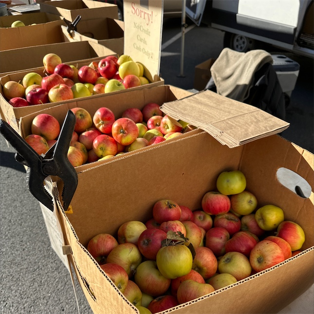 Honeycrisp™ Apples